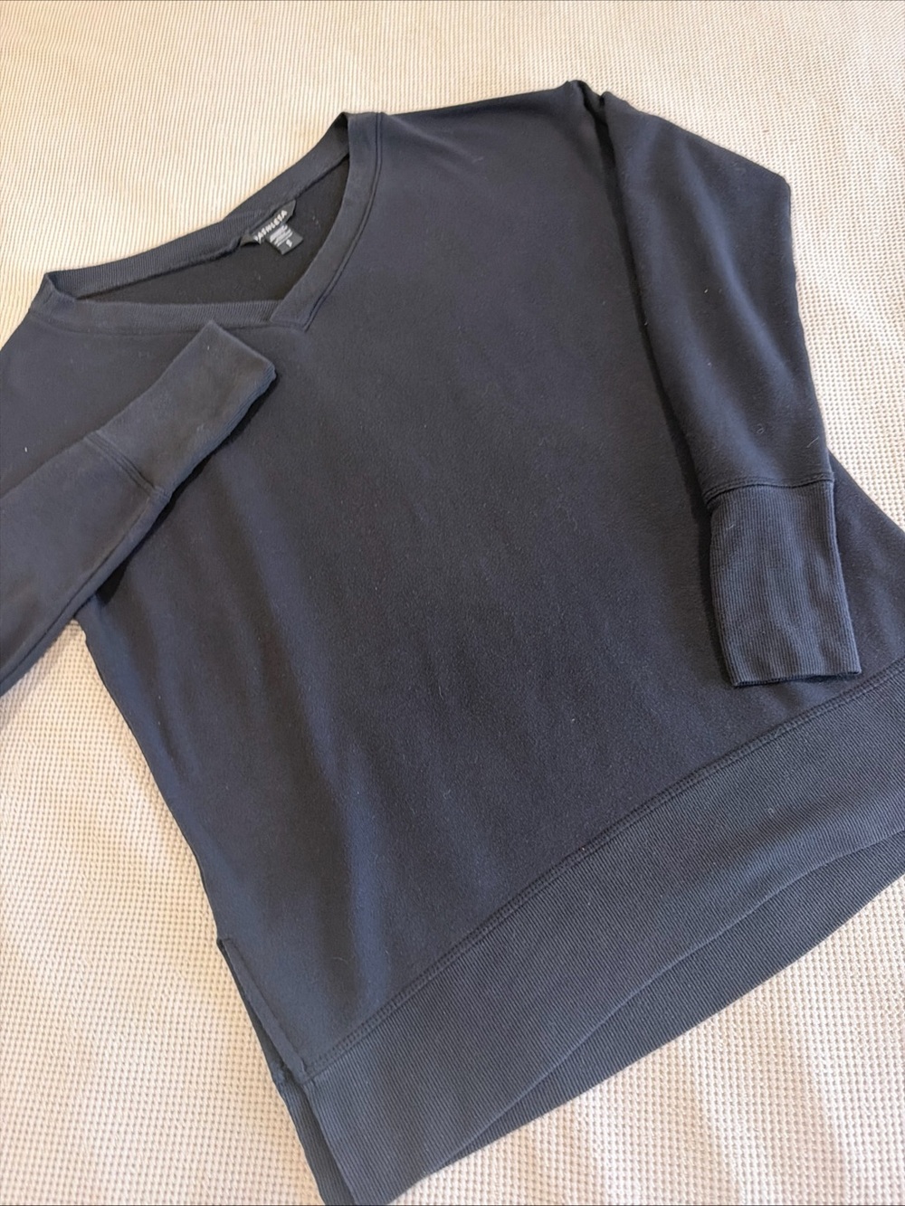 Athleta Black Crewneck Sweatshirt